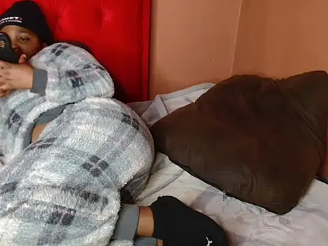 African_Busty stripchat live cam model