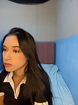 MiaPortmass_ stripchat live cam model
