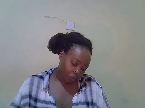 big_bootty96 stripchat live cam model