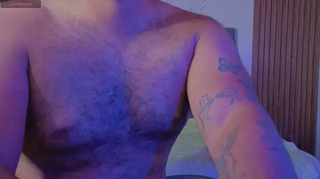 luke44404 stripchat live cam model