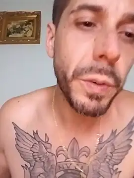 LoGanDiamond stripchat live cam model