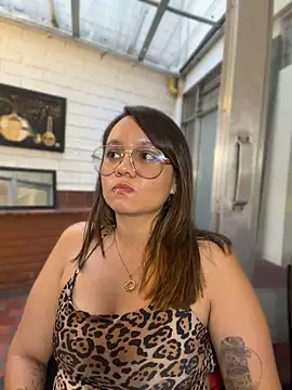 EmmaXXX_ stripchat live cam model