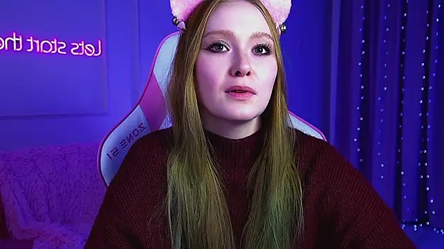 AgataFoxley stripchat live cam model