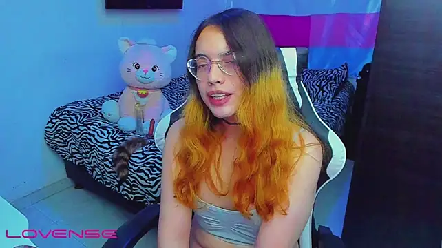 lillykittyyy stripchat live cam model
