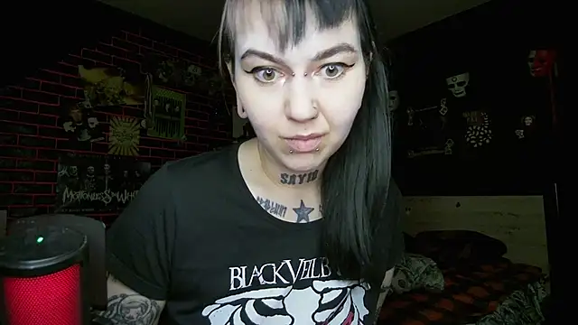 MessalinaOfficial stripchat live cam model