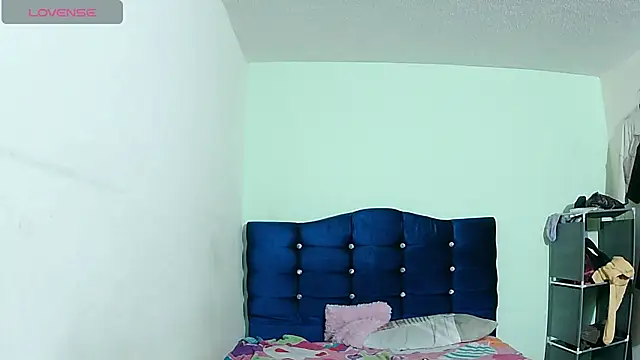 ashleey_palmer stripchat live cam model