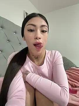 Bonny_Eva stripchat live cam model