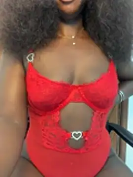 Leylabelle26 stripchat live cam model