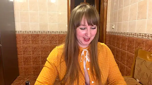 Mmaroon stripchat live cam model