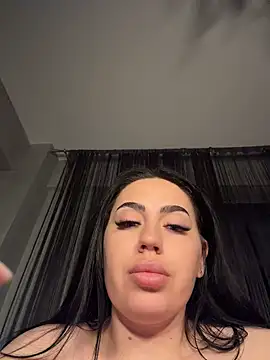 Andrestarr stripchat live cam model