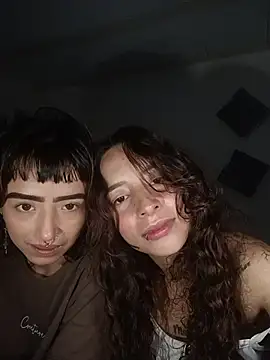 AlexxaAndRileyy stripchat live cam model