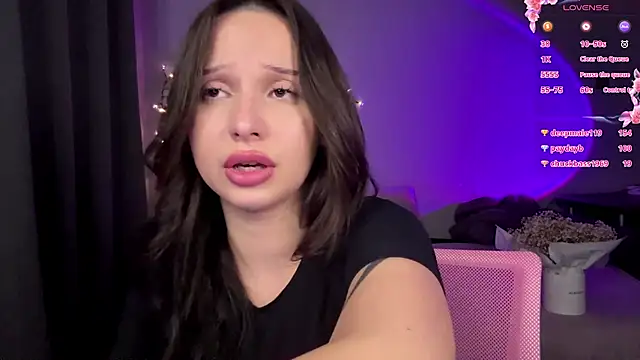 WeepyMoon stripchat live cam model