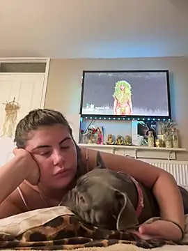 hiddensecretxx stripchat live cam model