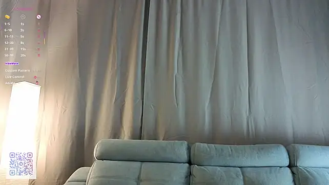 MazieErcole stripchat live cam model