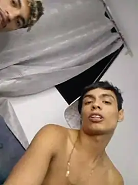ARES_DAM stripchat live cam model