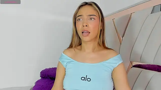 888adara stripchat live cam model