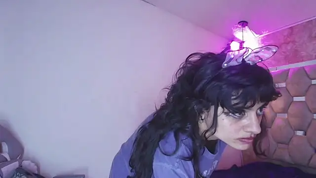 Mystical_meteor stripchat live cam model