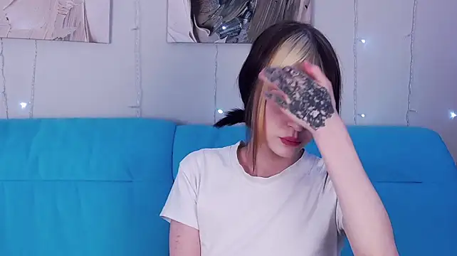 RivenAmeli stripchat live cam model
