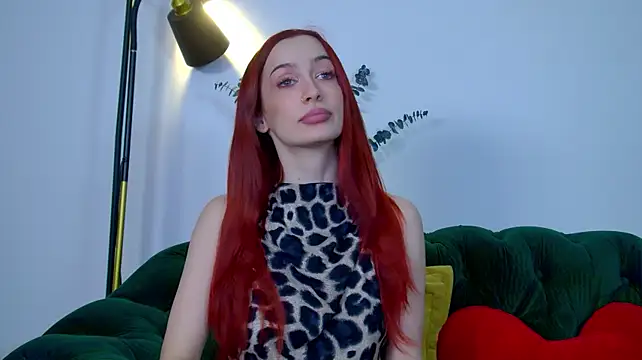 MarieKarma stripchat live cam model