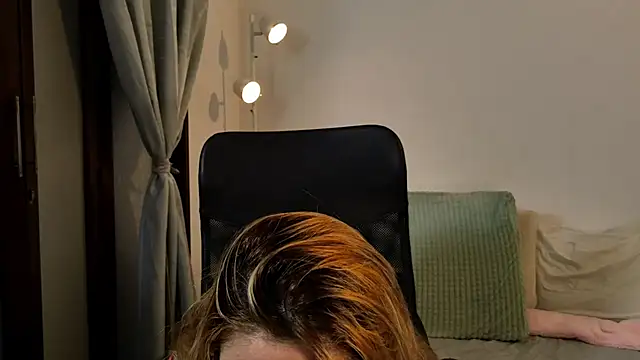 alliee_mod stripchat live cam model
