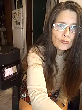 Merida2276 stripchat live cam model