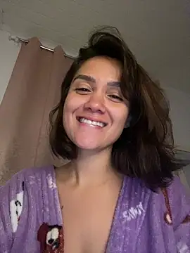 carolsapequinha stripchat live cam model