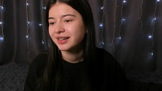 youllwanttocomeback stripchat live cam model