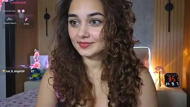 KatarinaHeaven stripchat live cam model