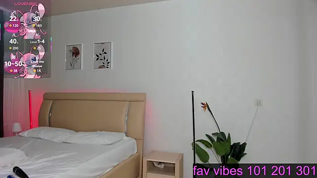 SugarLipss_ stripchat live cam model