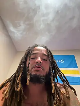 JuRuBandz21 stripchat live cam model