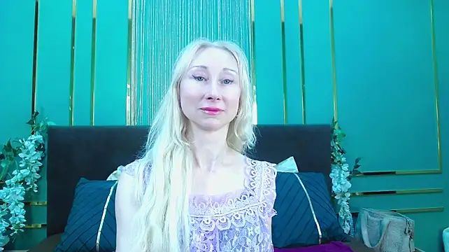 KissDreamm stripchat live cam model