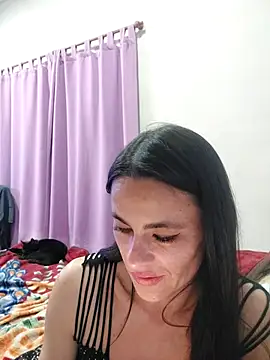 Zairavp7 stripchat live cam model