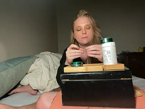 pusspuss777 stripchat live cam model