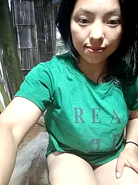 Scrawny-ko stripchat live cam model