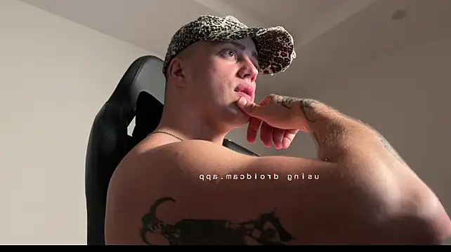 telenokk stripchat live cam model