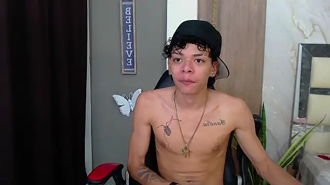 Harry_jhonsson stripchat live cam model