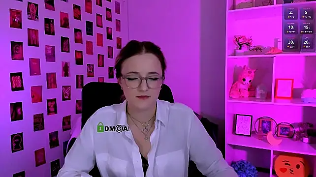 luna_berryy stripchat live cam model