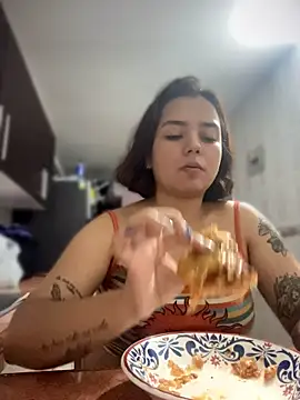 Ema_kraus stripchat live cam model