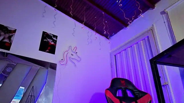 dominatrix_girl stripchat live cam model