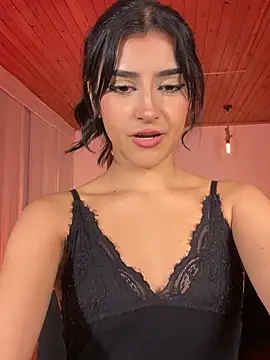 ivy-777 stripchat live cam model