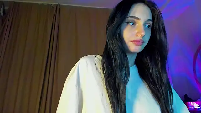 Lesyalisss stripchat live cam model