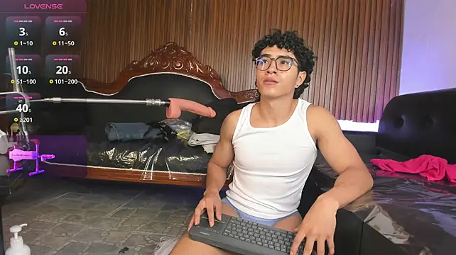 Danny_king1 stripchat live cam model