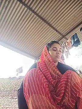 Cut_pooja825 stripchat live cam model