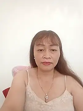Baby-ladyboobs2026 stripchat live cam model