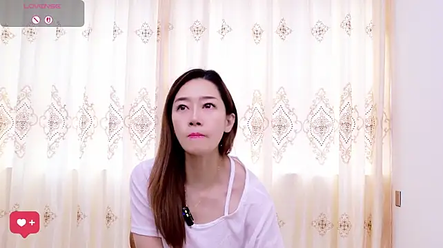 MeiMei-521 stripchat live cam model