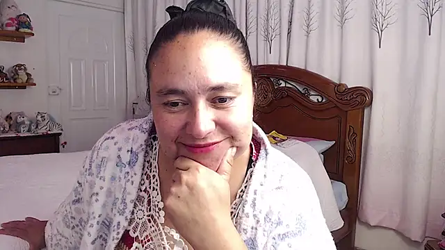 Brenda_ferreira stripchat live cam model