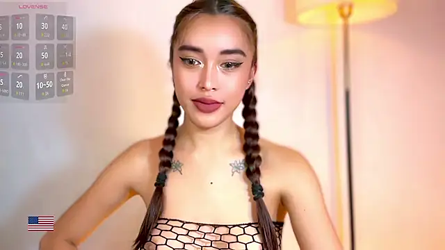 Sexxi_Amber stripchat live cam model