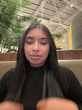 Yul_Nova stripchat live cam model