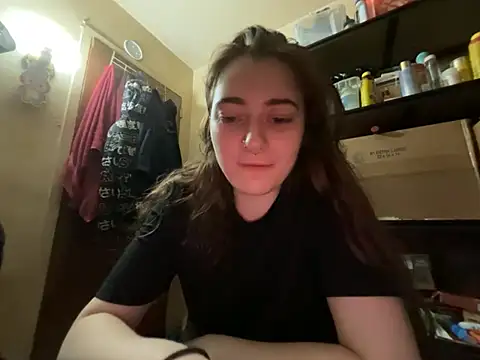 Snowbunnycake_131 stripchat live cam model