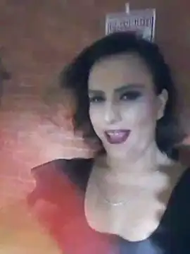 saah_nuunes stripchat live cam model